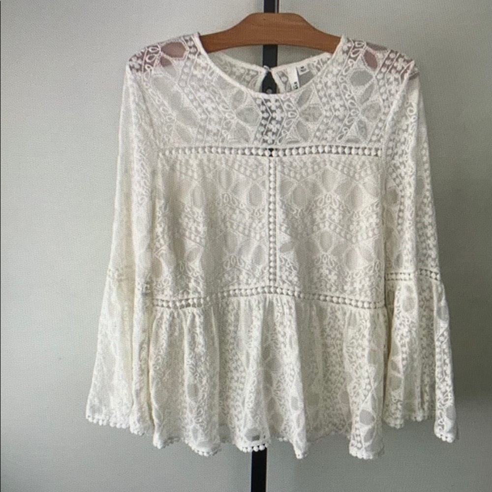 Elegant White Lace Blouse